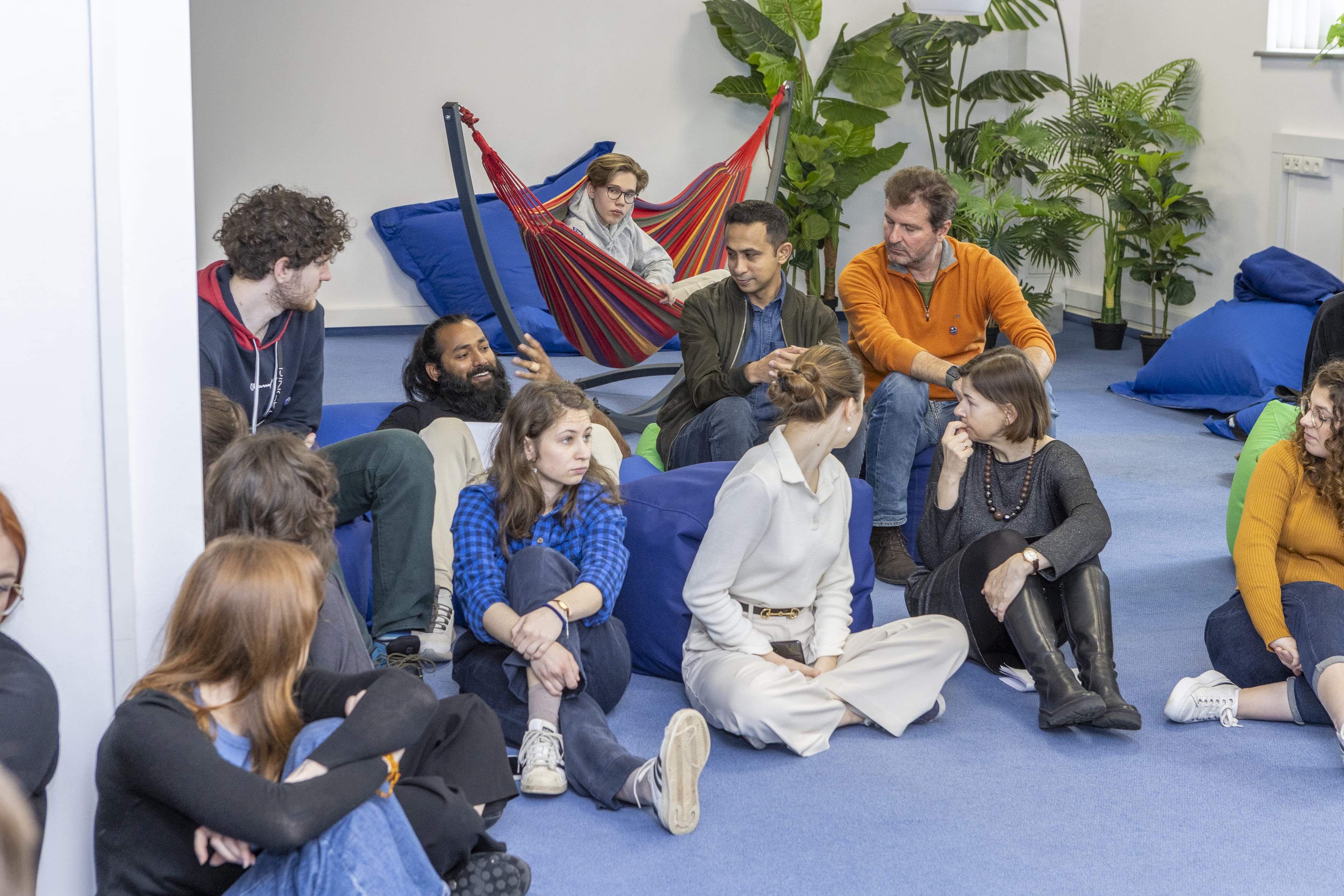 ERUA – Des opportunités virtuelles pour permettre aux étudiants de se rencontrer et d'étudier ensemble